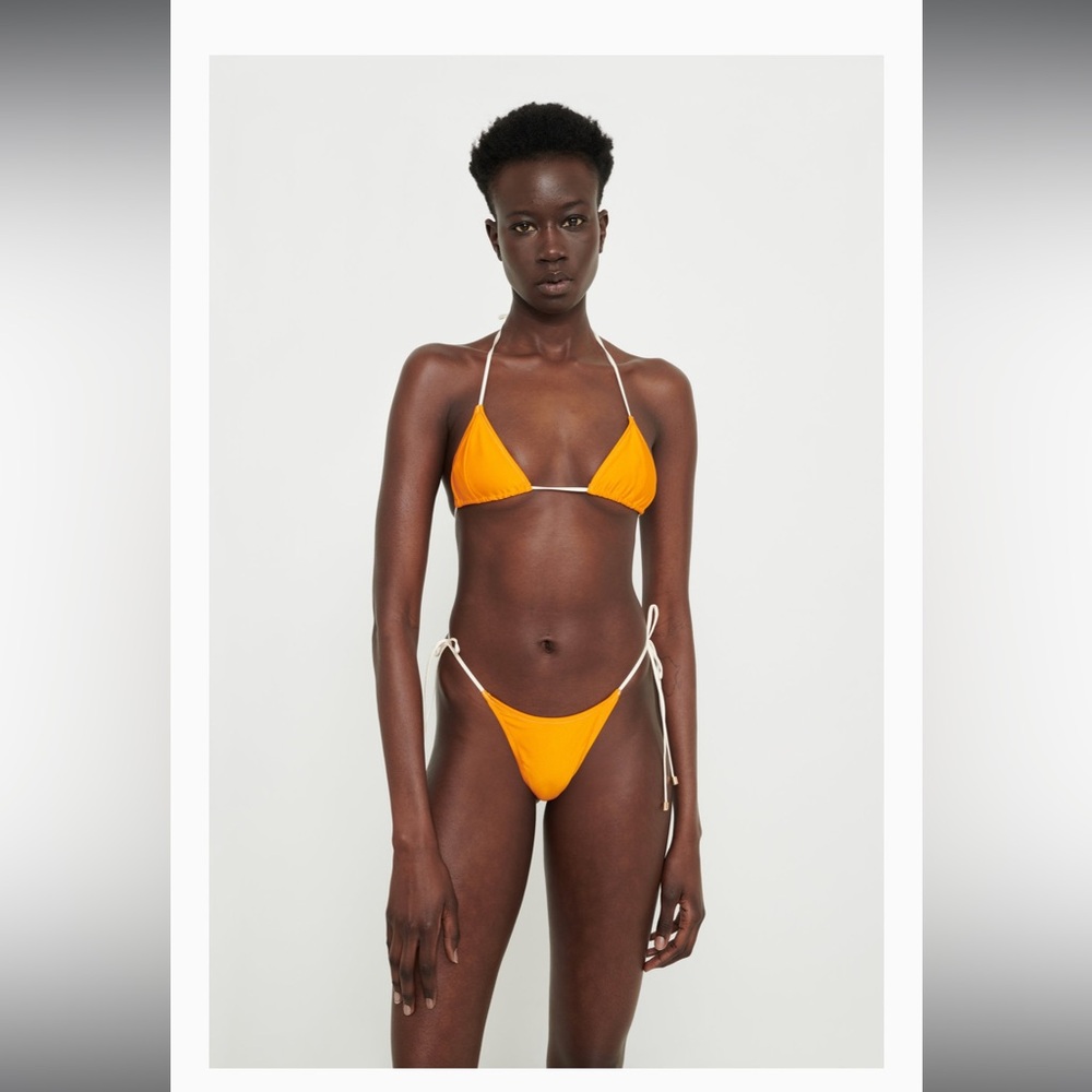 Dos Swim ARI top and MILA bottom. size M. NWOT